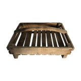 Wooden shelf with handle, garden basket