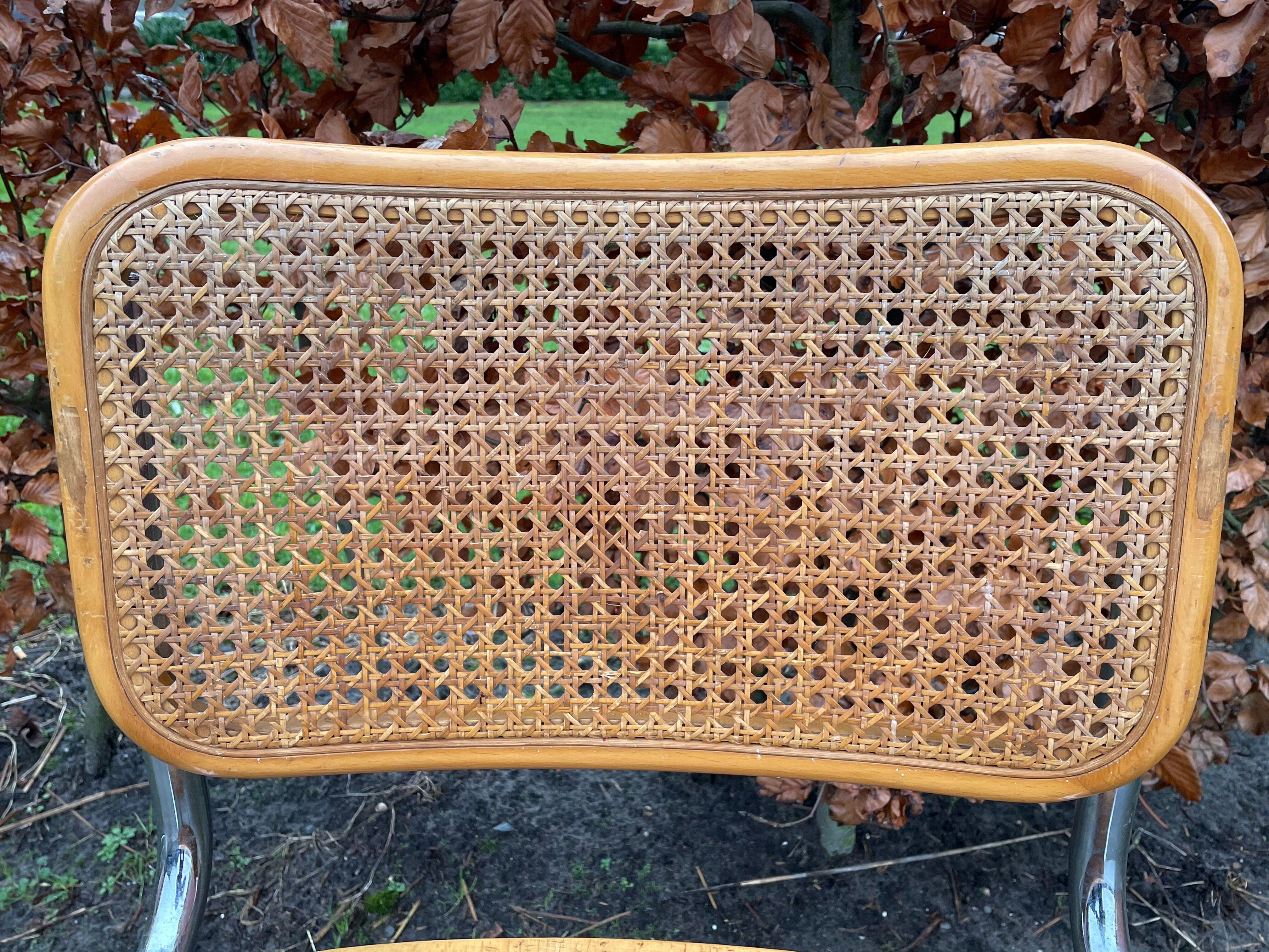 Suite of 4 vintage Chairs model Cesca designed by Marcel Breuer Design