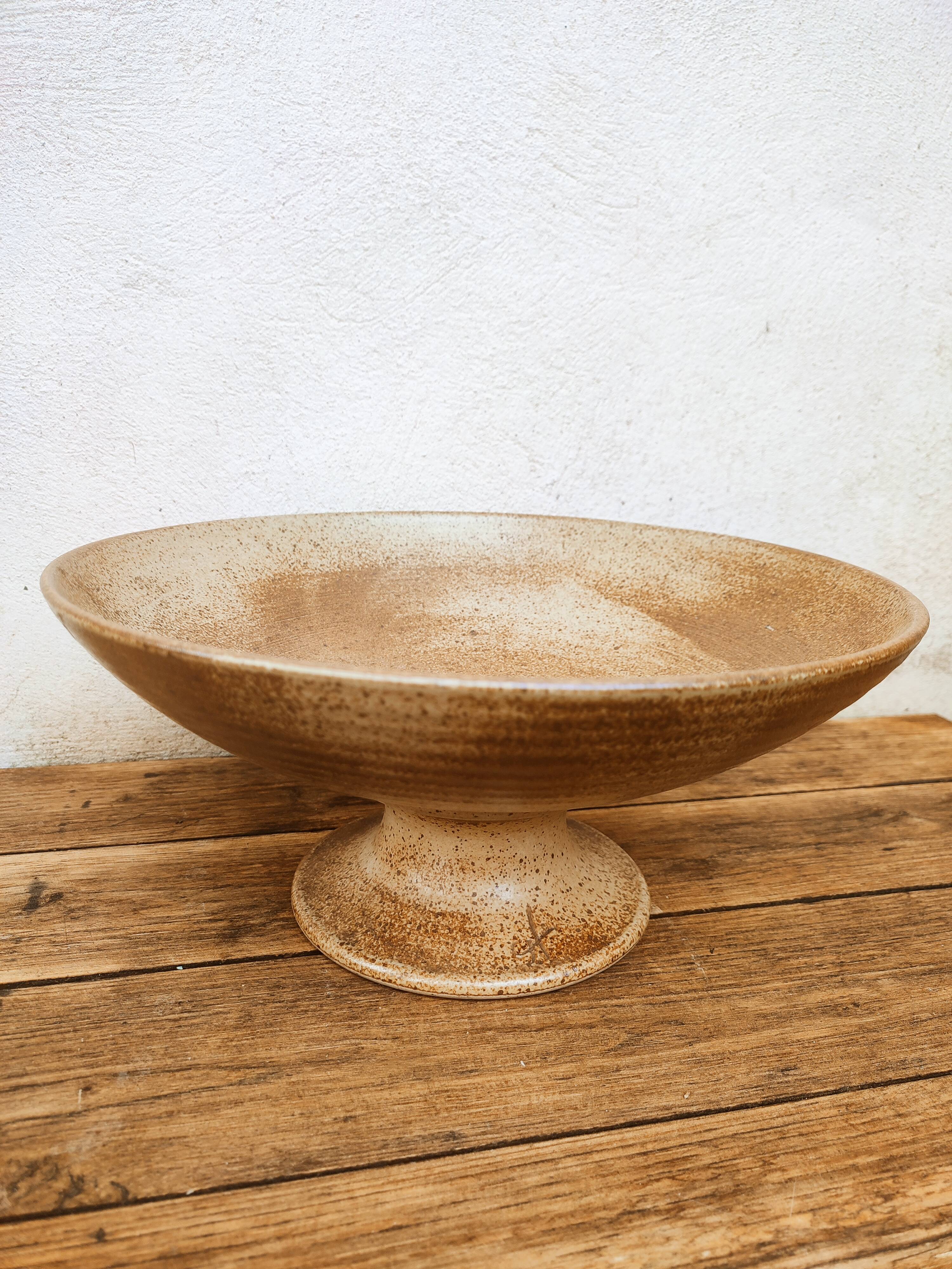 Sandstone cup by Puisaye Nathalie and Christophe Hurtault