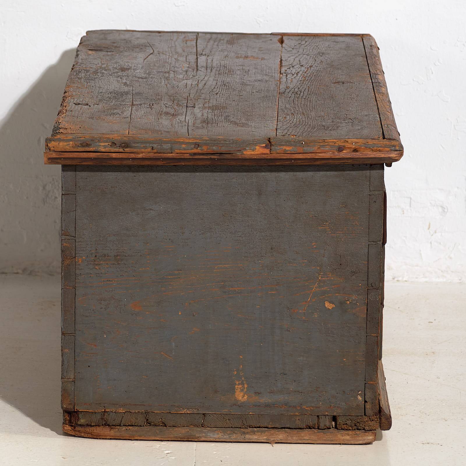 Antique chest with pearl grey patina (c.1900) #28