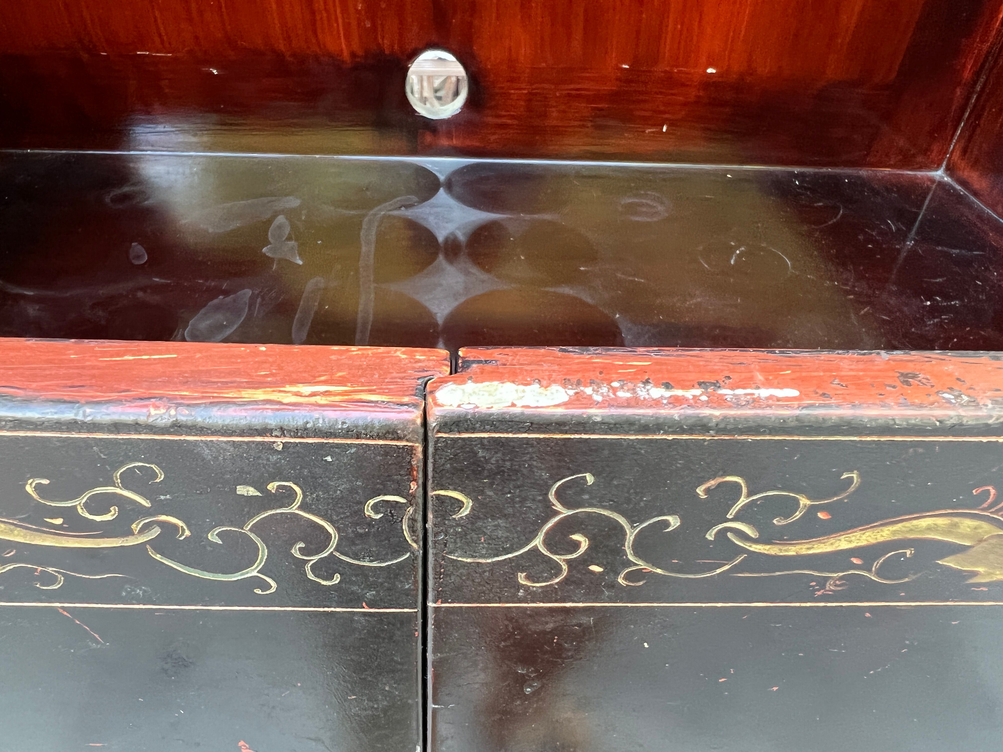 Asian turntable/vinyl cabinet in lacquered wood