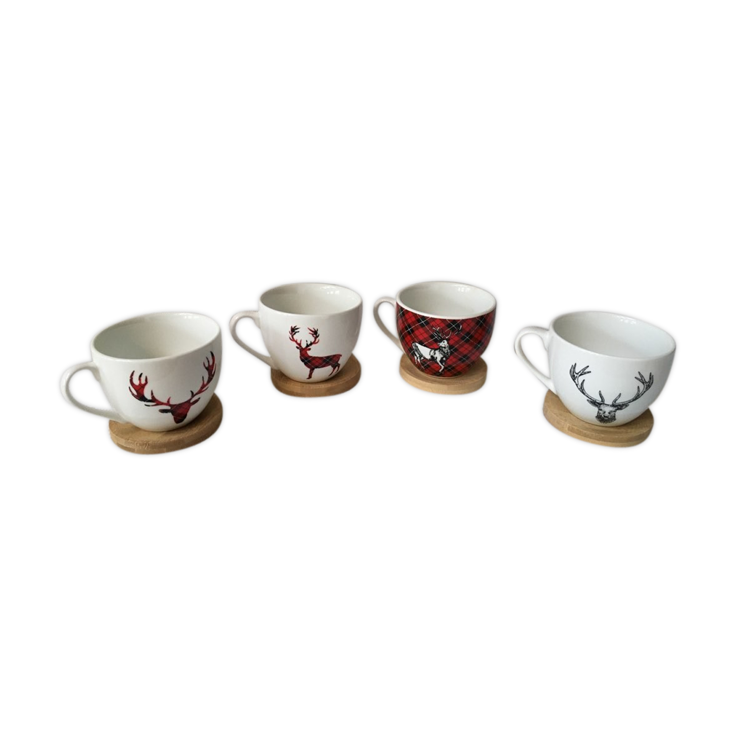 Lot of 4 cups deer pattern