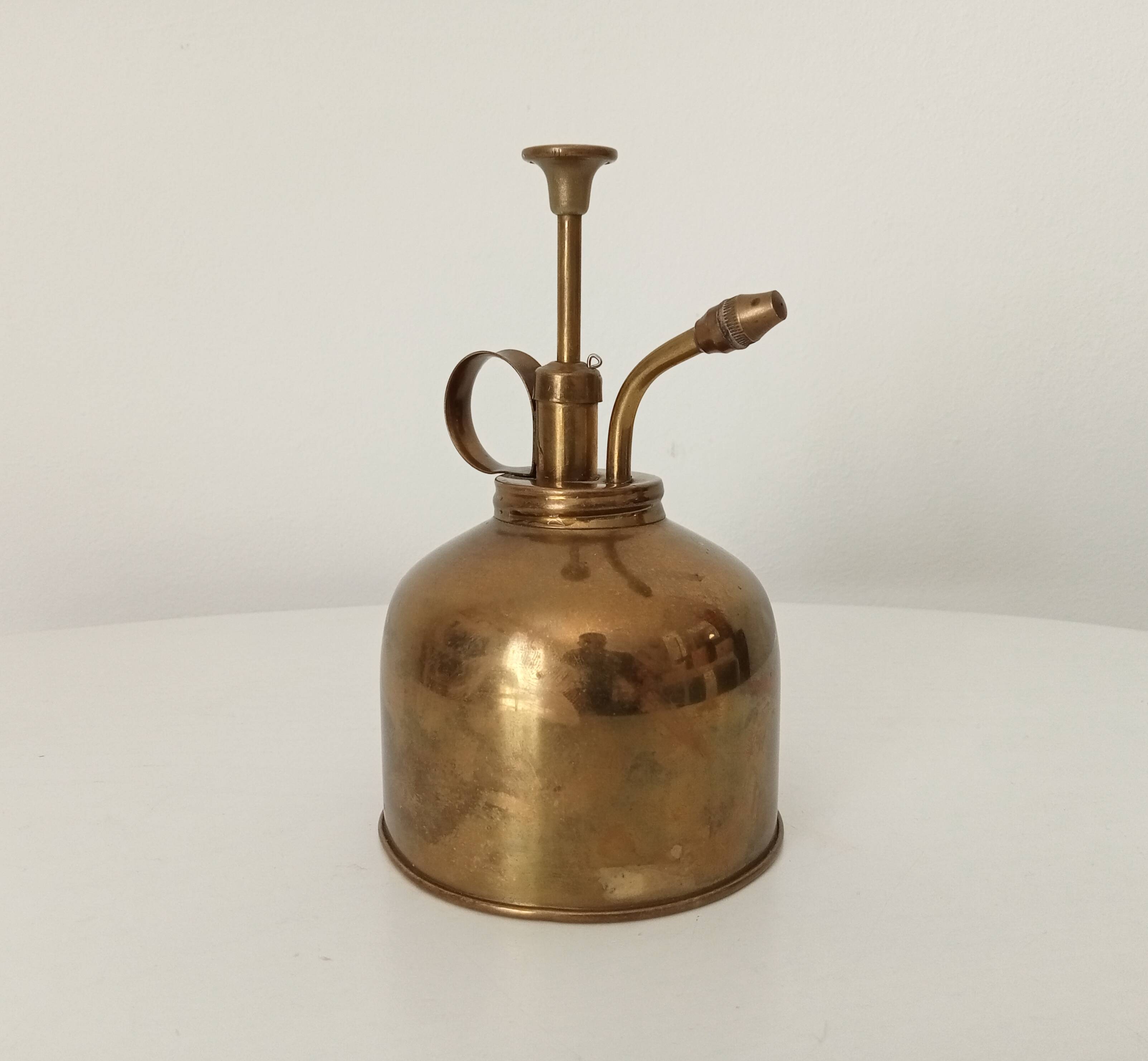 Vintage gilded brass spray bottle from the 60s/70s