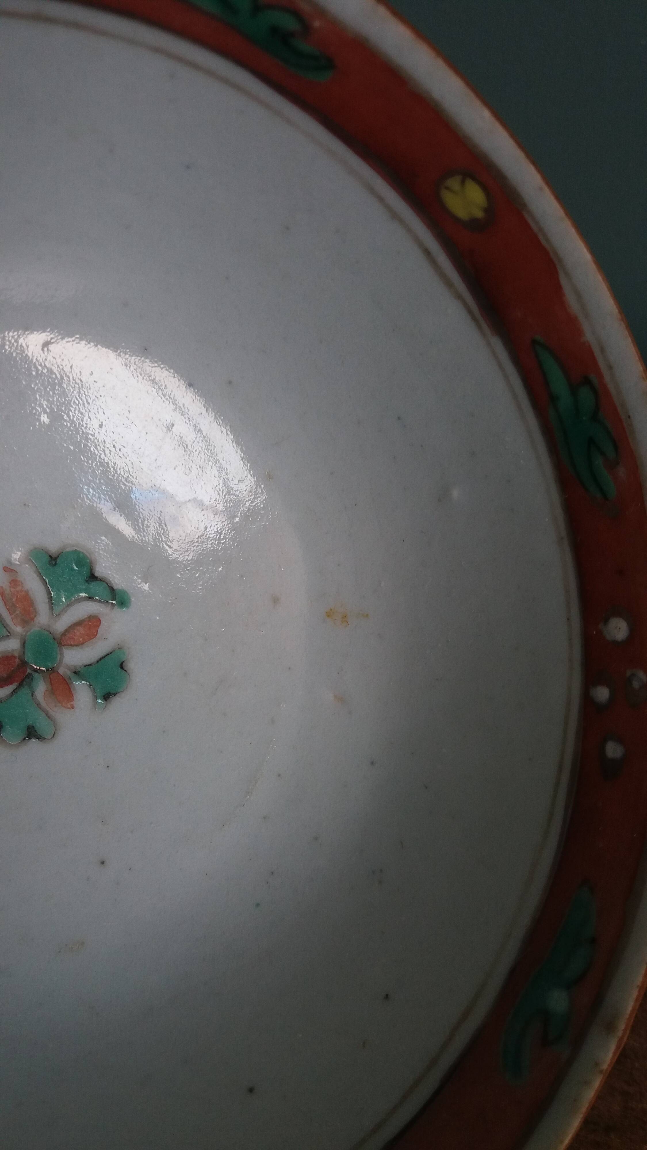 Ancient Chinese ceramic bowl from the 19th century in Bencharong style.