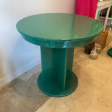 Lacquered round table