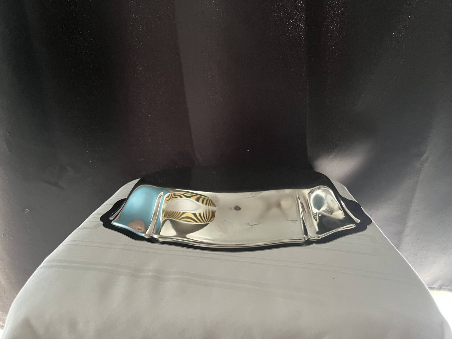 Set of 3 stainless steel dishes