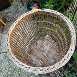 Deep wicker basket 70