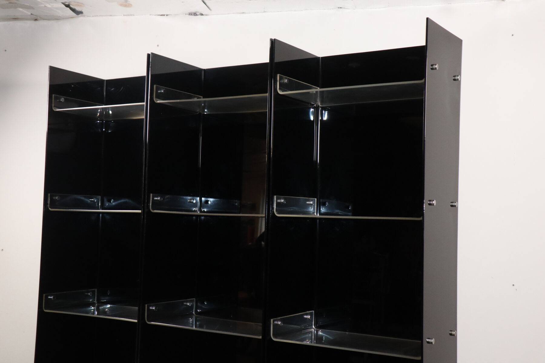 Vintage Space Age bookshelf in black and clear plexiglass – 1970