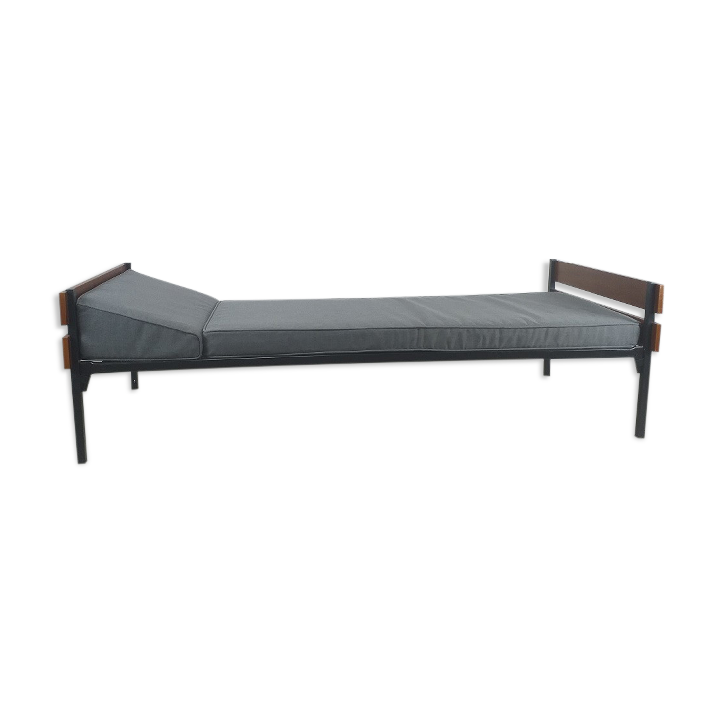 Scandinavian daybed bed 60s vintage