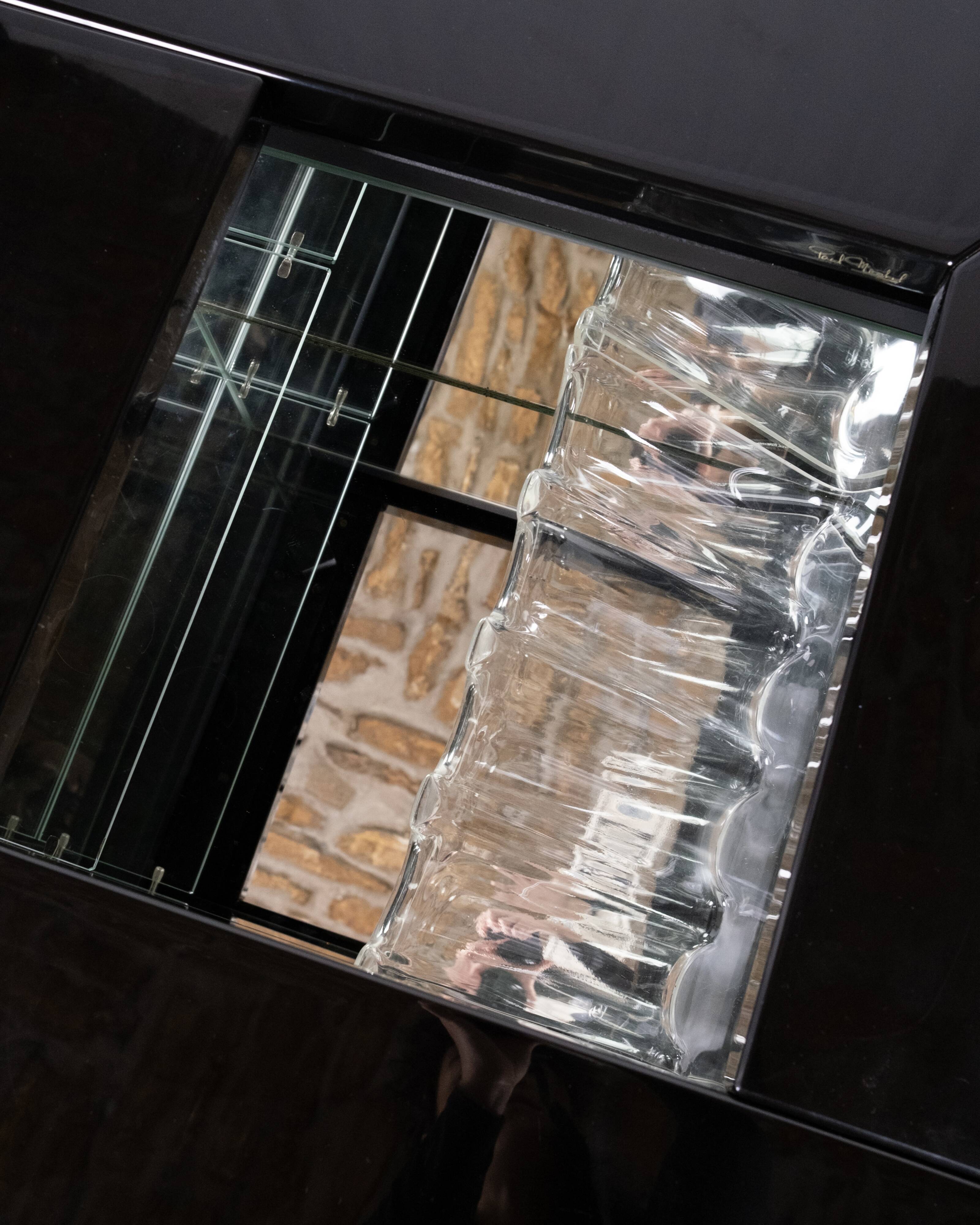 Table basse bar laquée Paul Michel pour Roche Bobois, France, 1980s