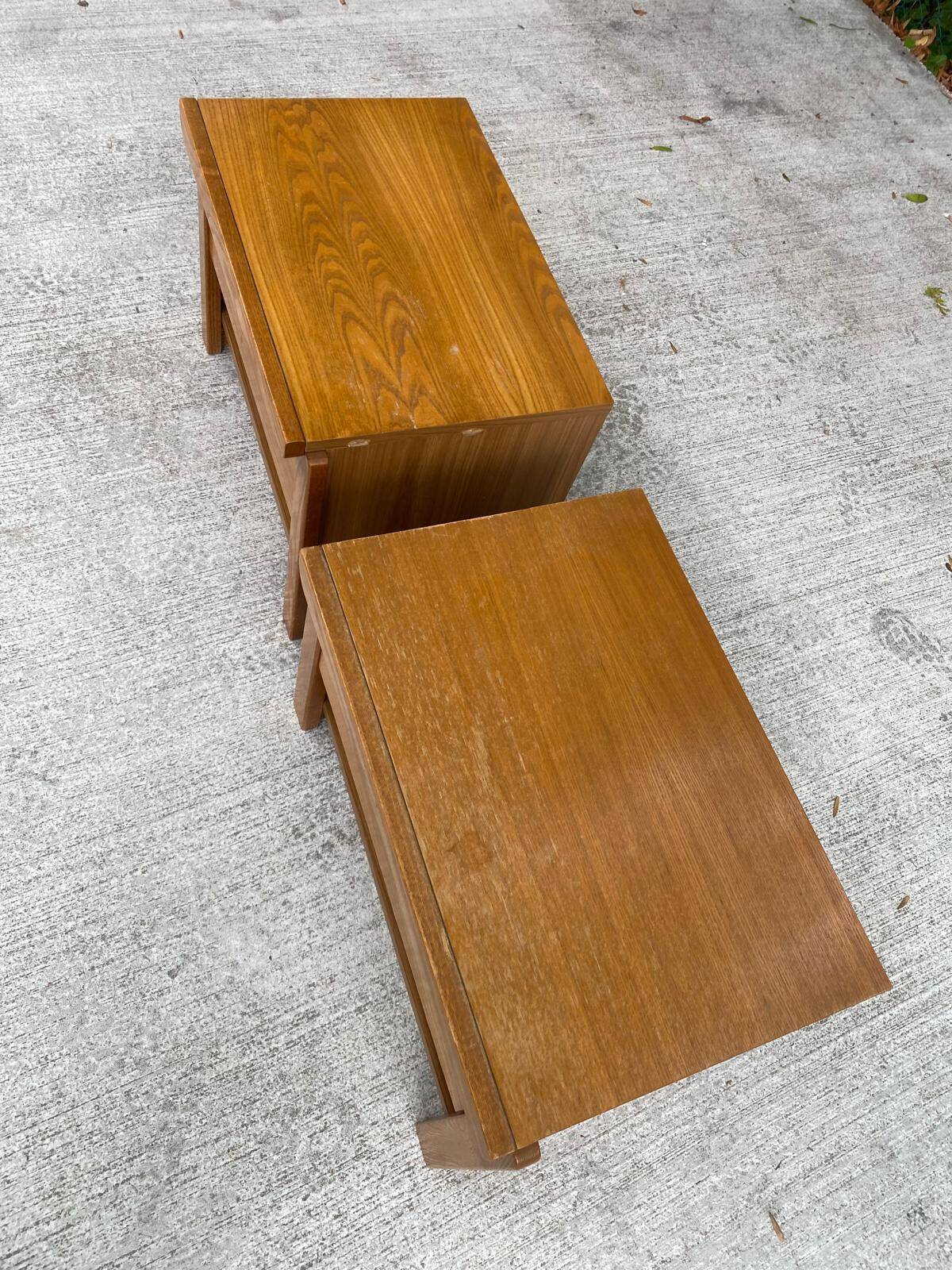 2 vintage 70s Scandinavian style bedside tables in honey oak.