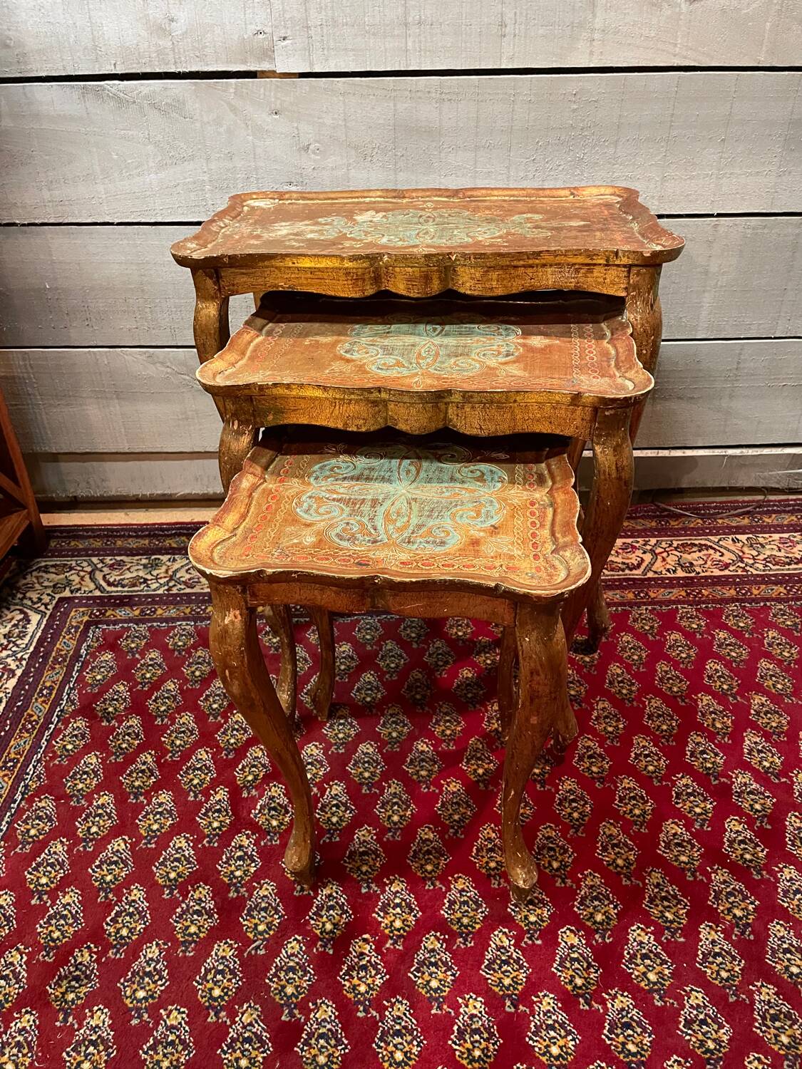 Vintage Italian gilded wood nesting coffee table
