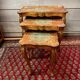 Table basse gigogne bois doré Italien vintage