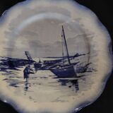 Sarreguemines earthenware plate with Marine decor late 19th century early 20th century