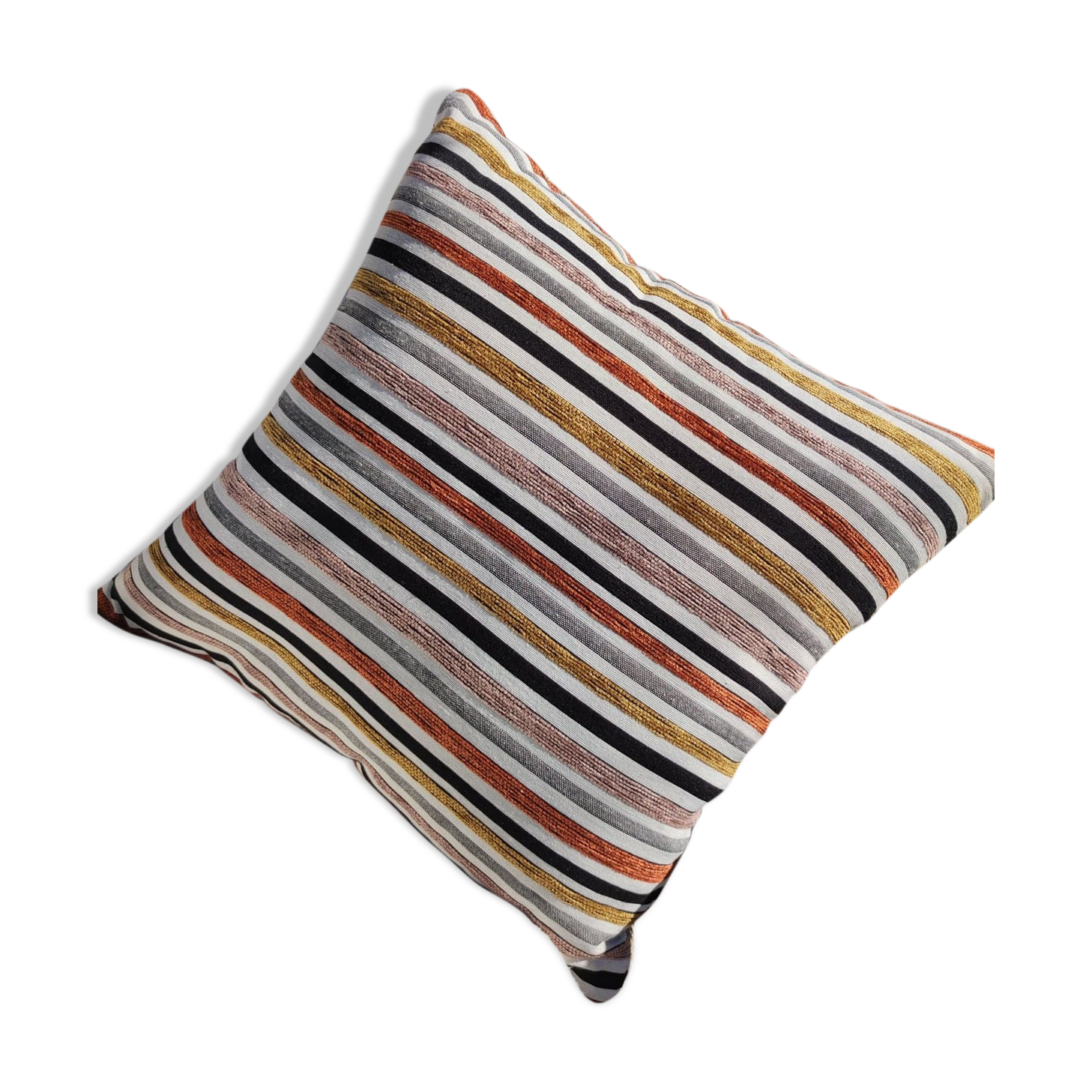 Coussin Jacquard à rayures et bouclettes