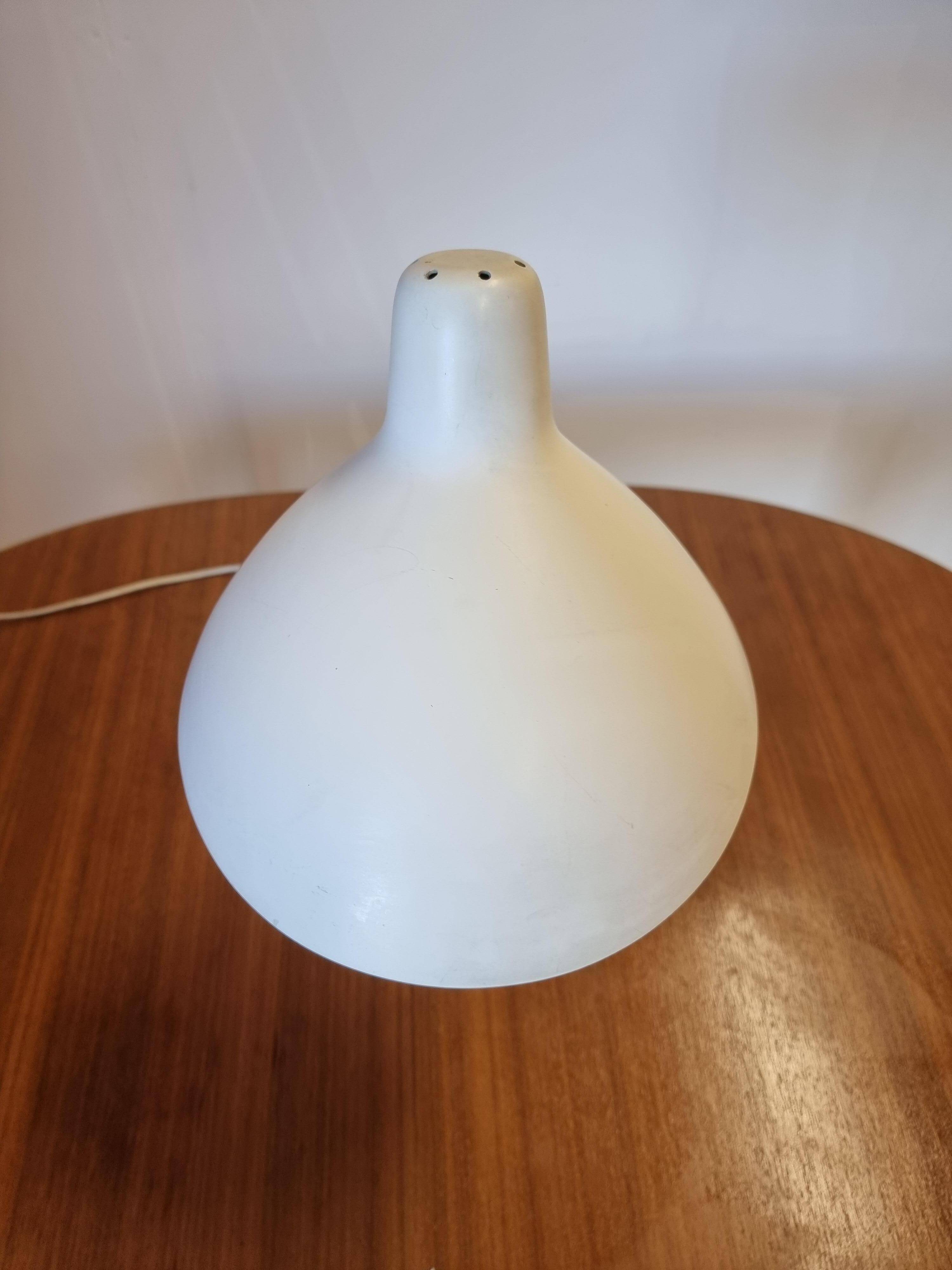 Harald Notini, Lampe de table en laiton, Böhlmarks, The Modern Scandinavian