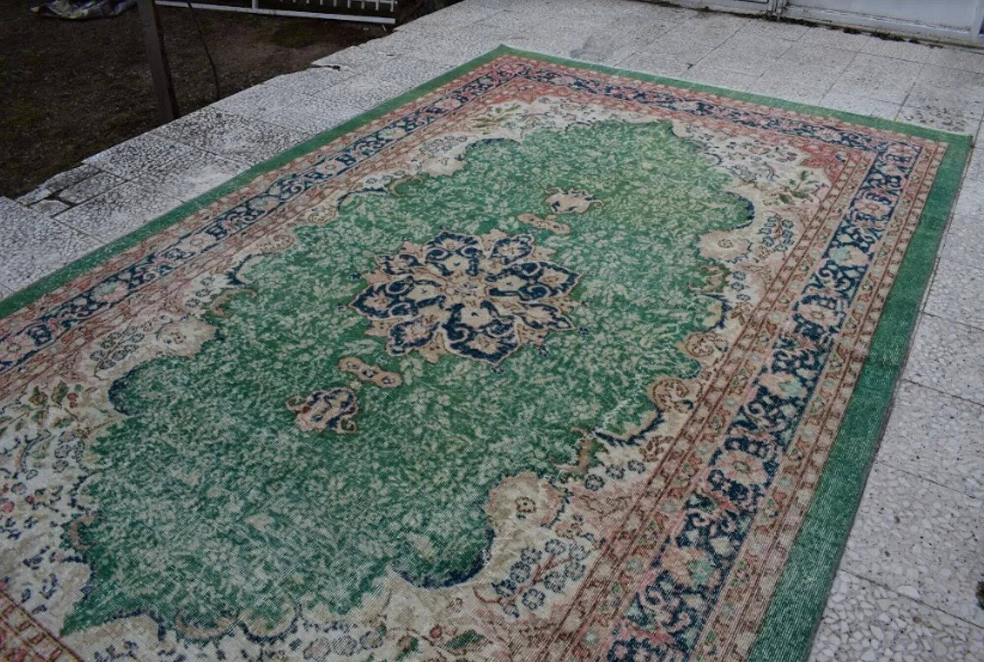 Vintage Turkish Oushak rug 210x342 cm