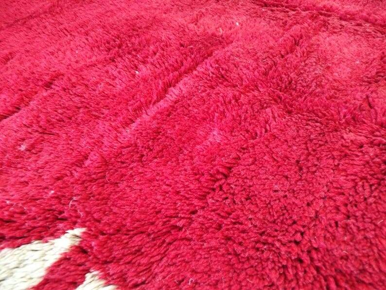 Moroccan Berber rug 300 × 200 cm – ecru, red and brown, graphic pattern