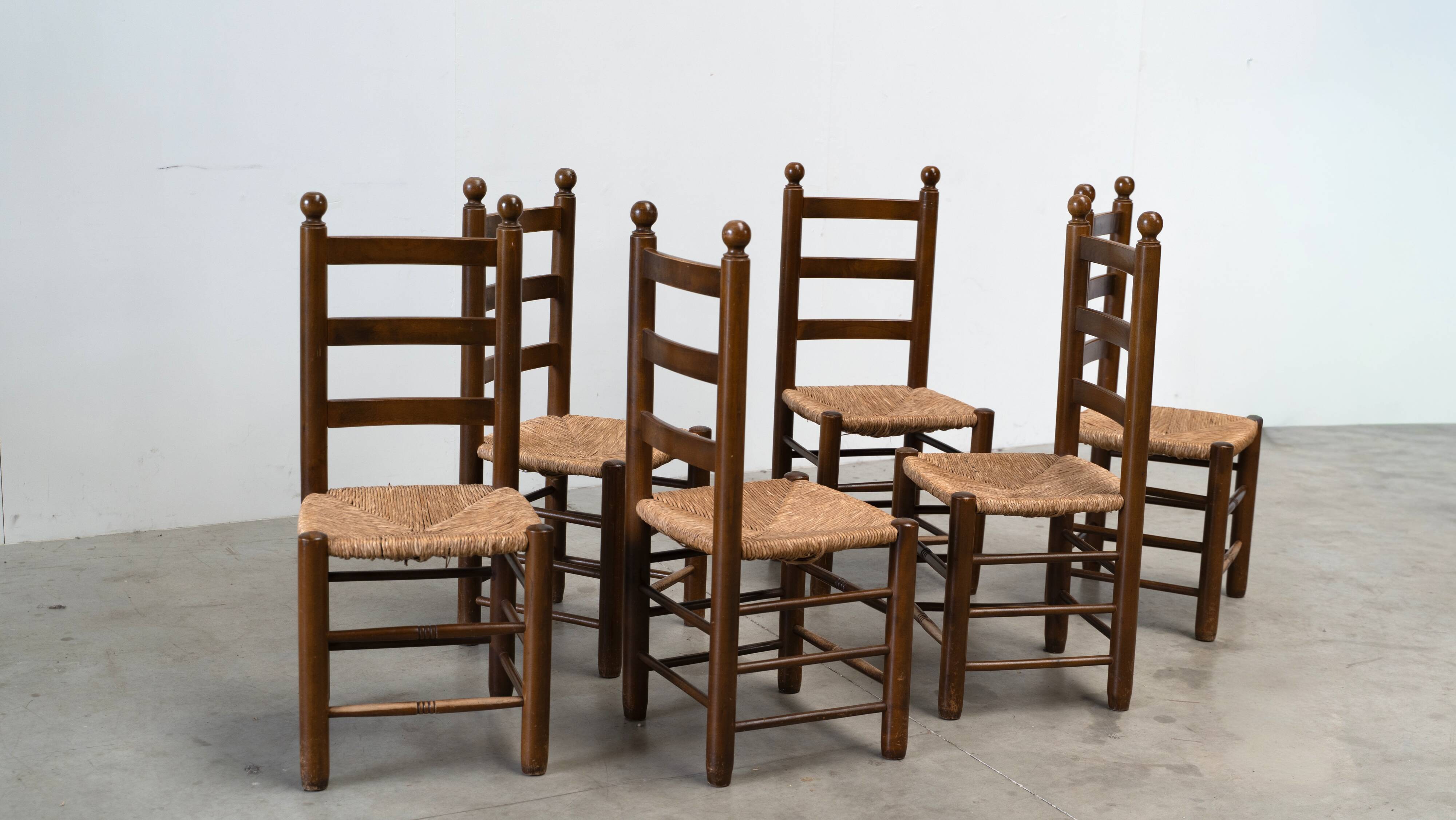 Ensemble de six chaises de salle à manger françaises par Charles Dudouyt
