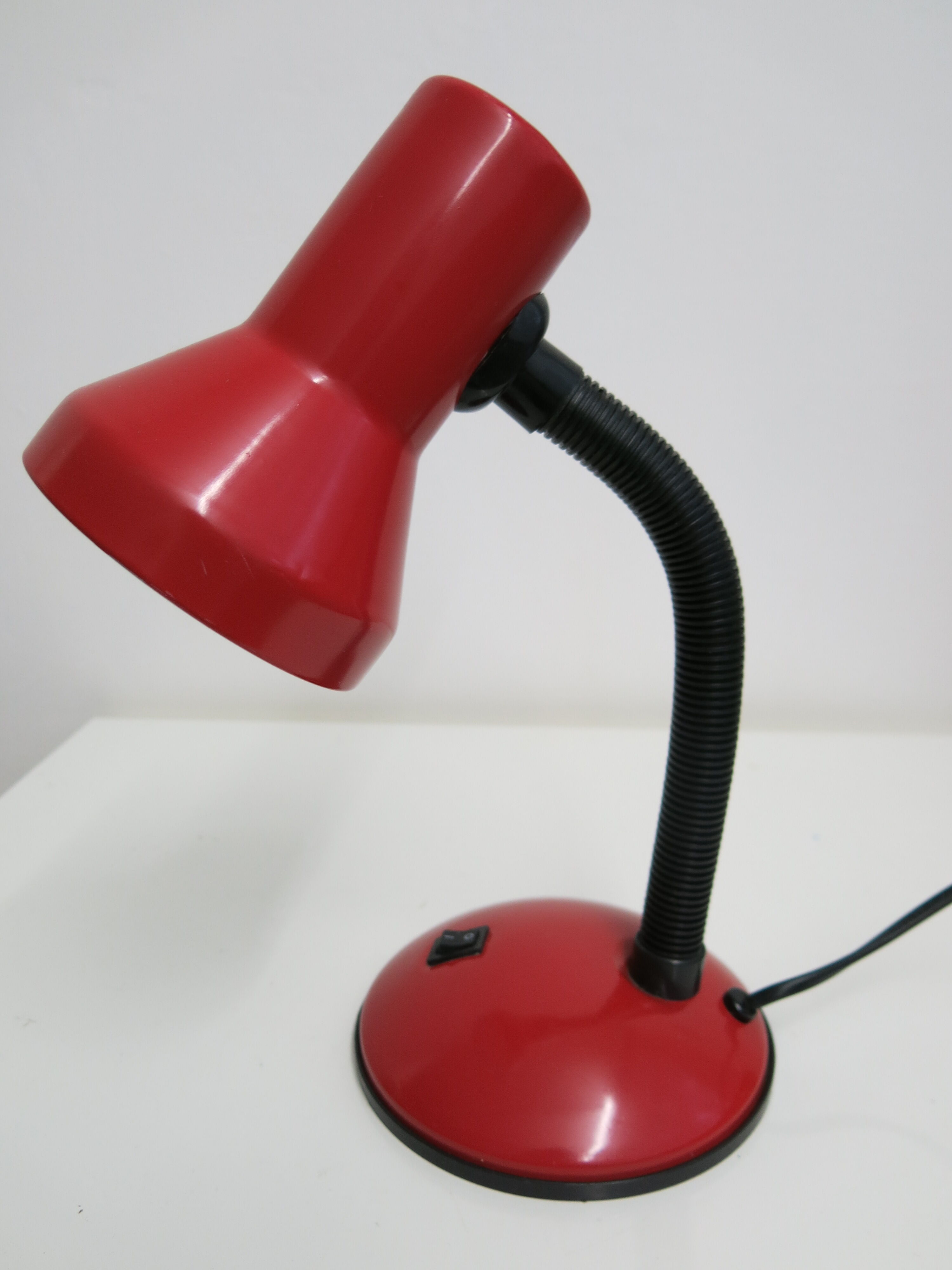 Desk lamp