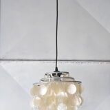 Mother-of-pearl tassels suspension