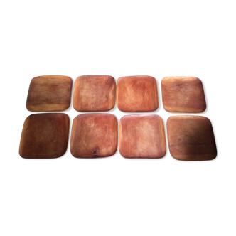 Set of 8 wooden plates
