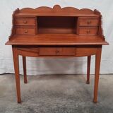 Solid wood stepped office