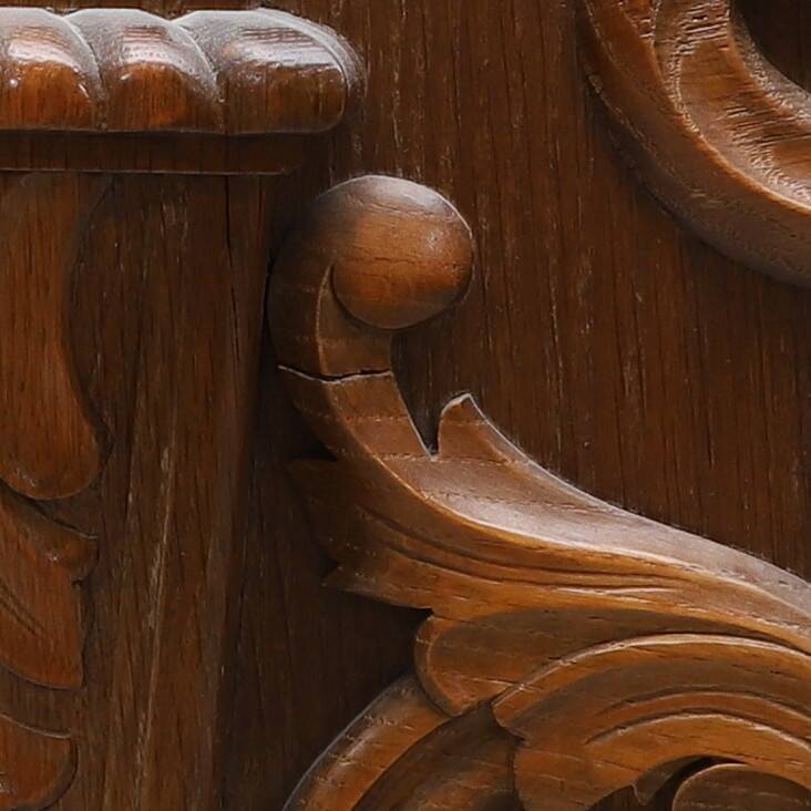 Grand Baroque-Style 11-Piece Dining Suite — Carved Oak & Oak Veneer — Table