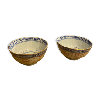 Lot of two Chinese bowls