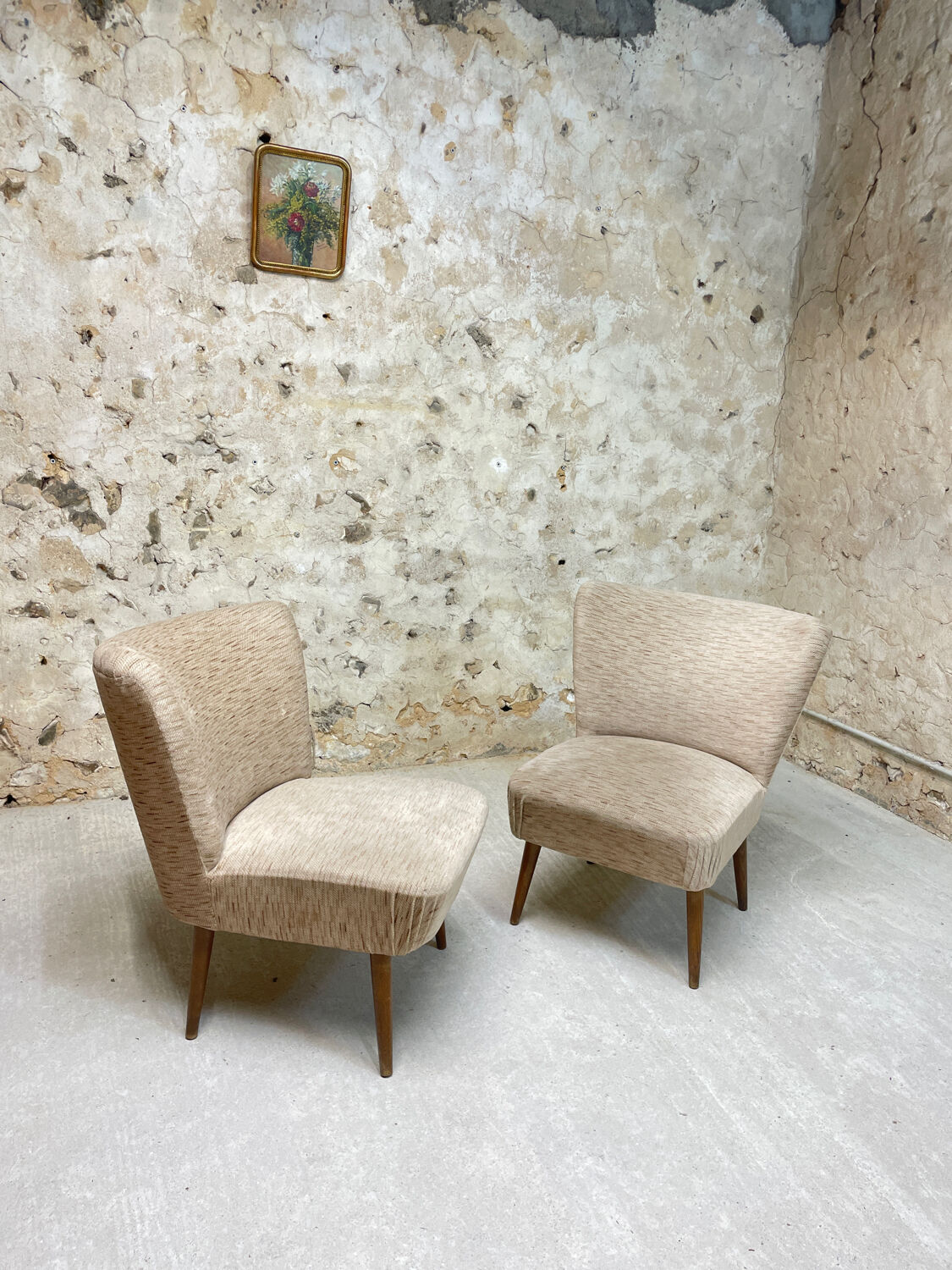 2 cocktail armchairs