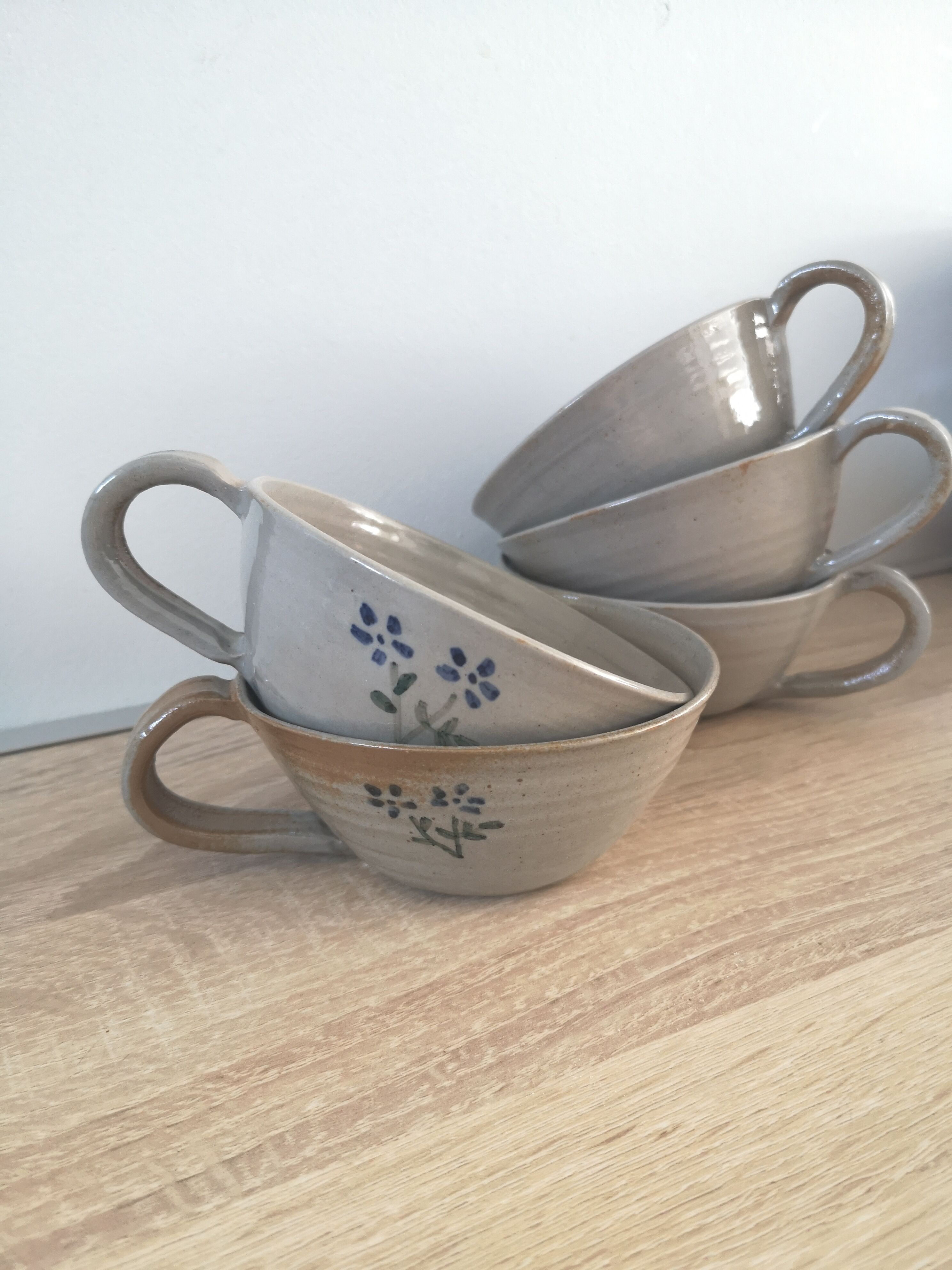 1 lot of 5 Vintage glasses sandstone cups