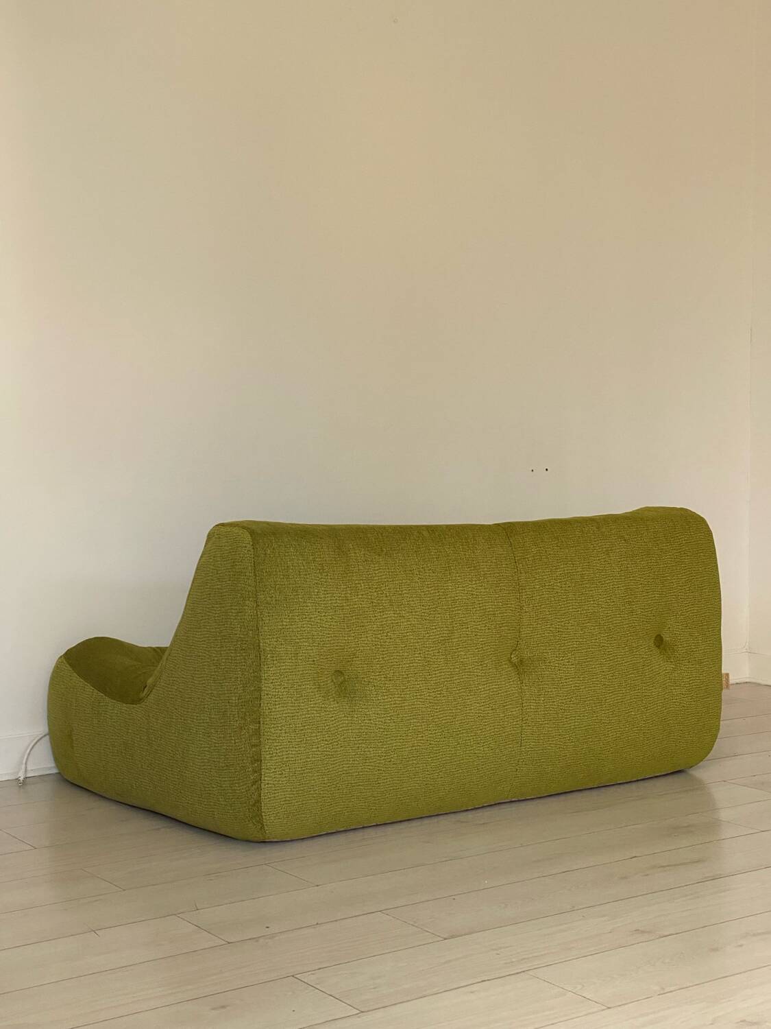 Kali 2-seater sofa by Ligne Roset