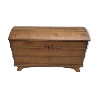 Coffre en bois