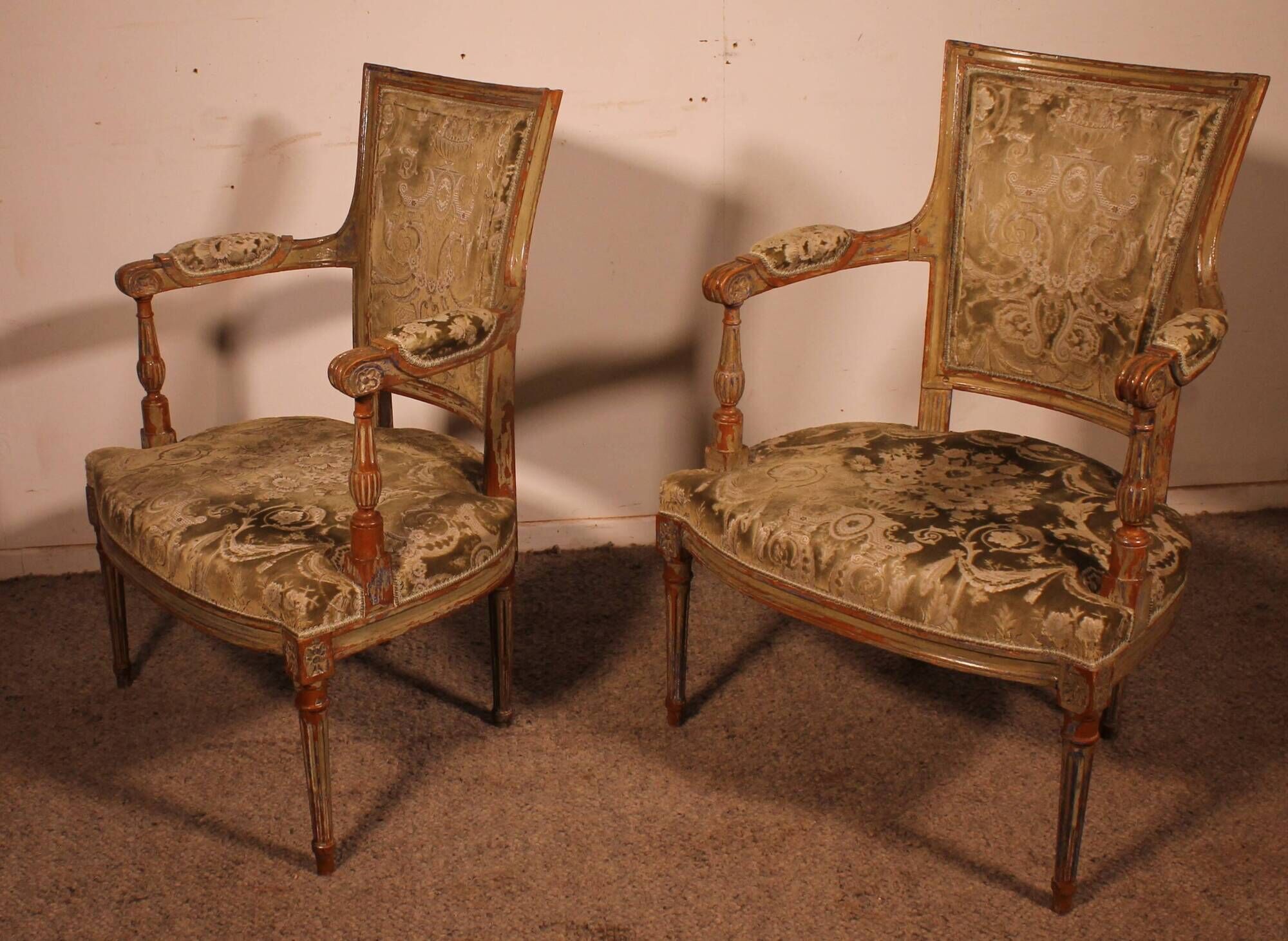 Pair of Louis XVI-style cabriolet armchairs – 18th century