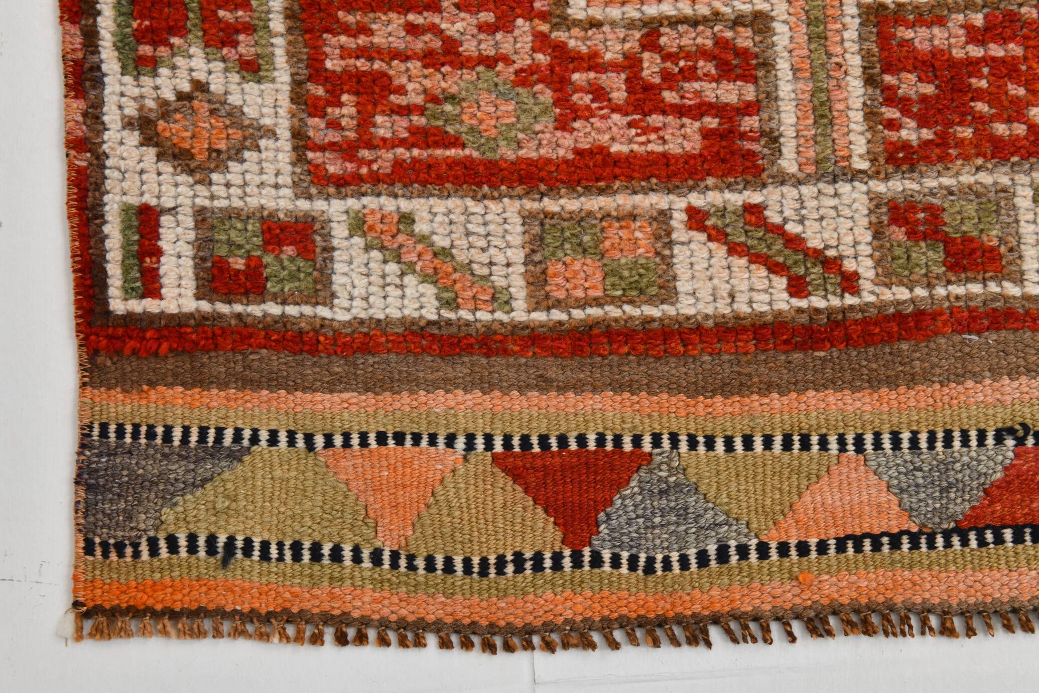 Soft Peach Vintage Boho Chic Floor Runner Rug, 85x331 Cm