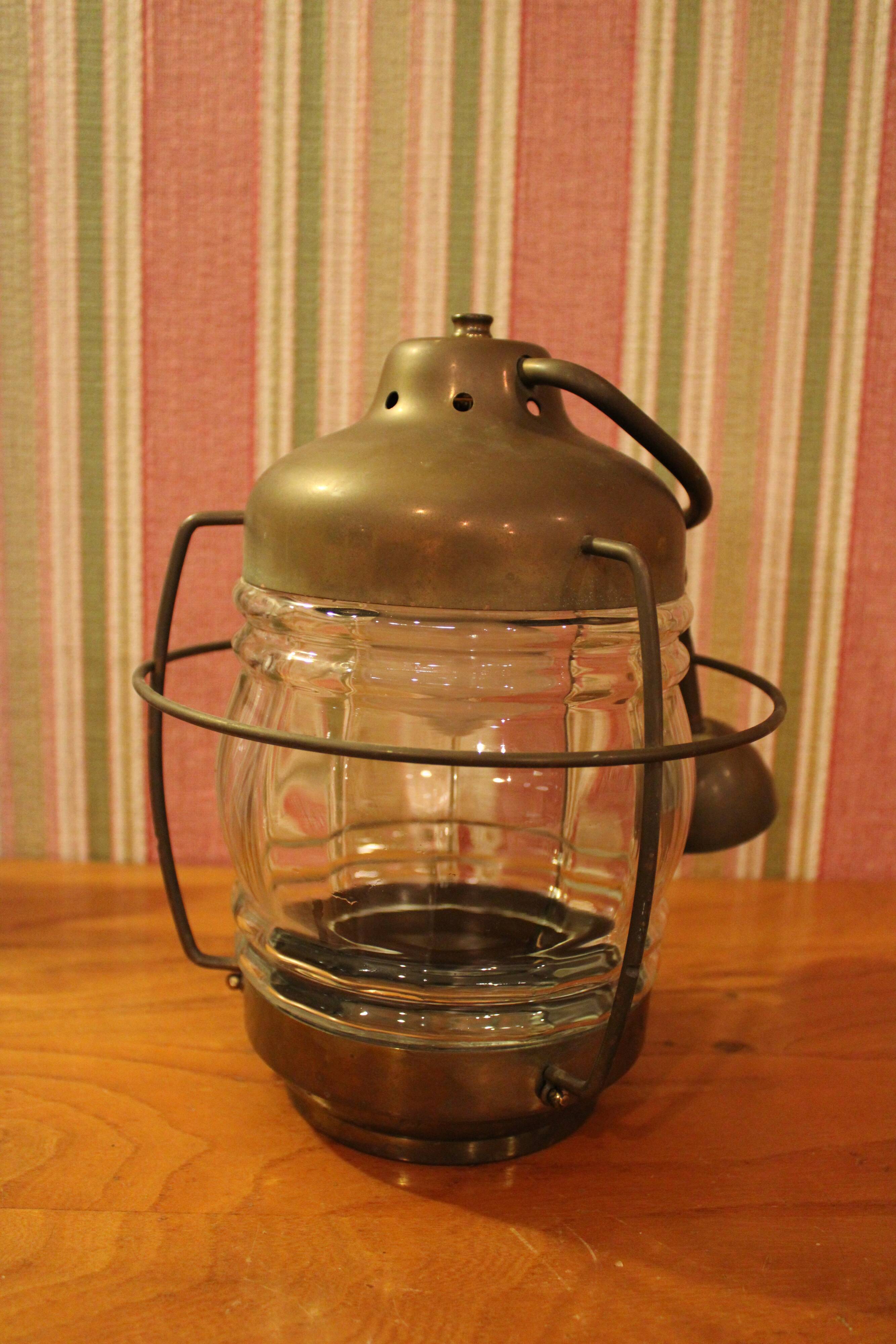 Marine fanal mounted in lamp