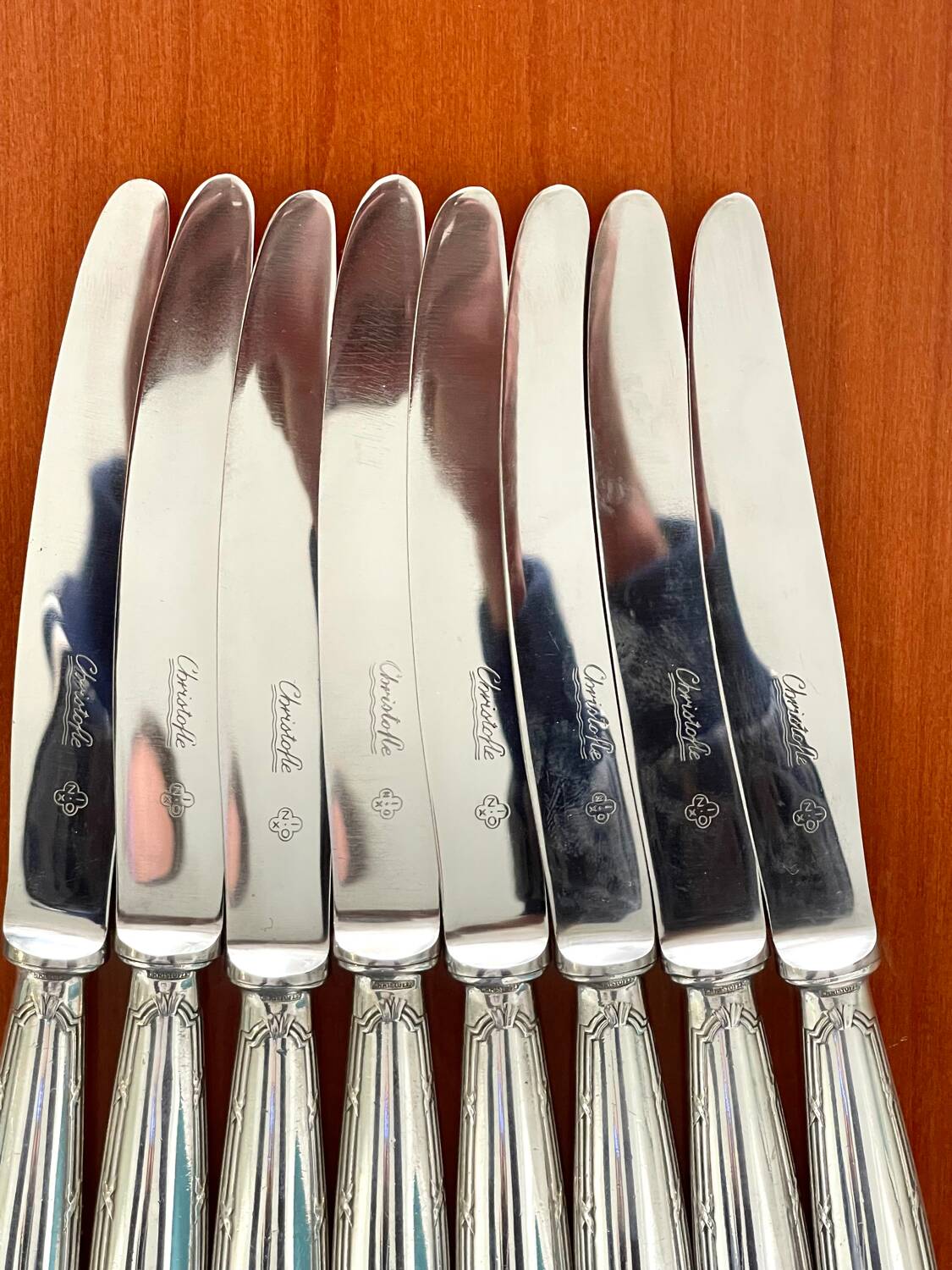 Christofle crossed ribbons 8 knives entremet dessert cheese very good condition