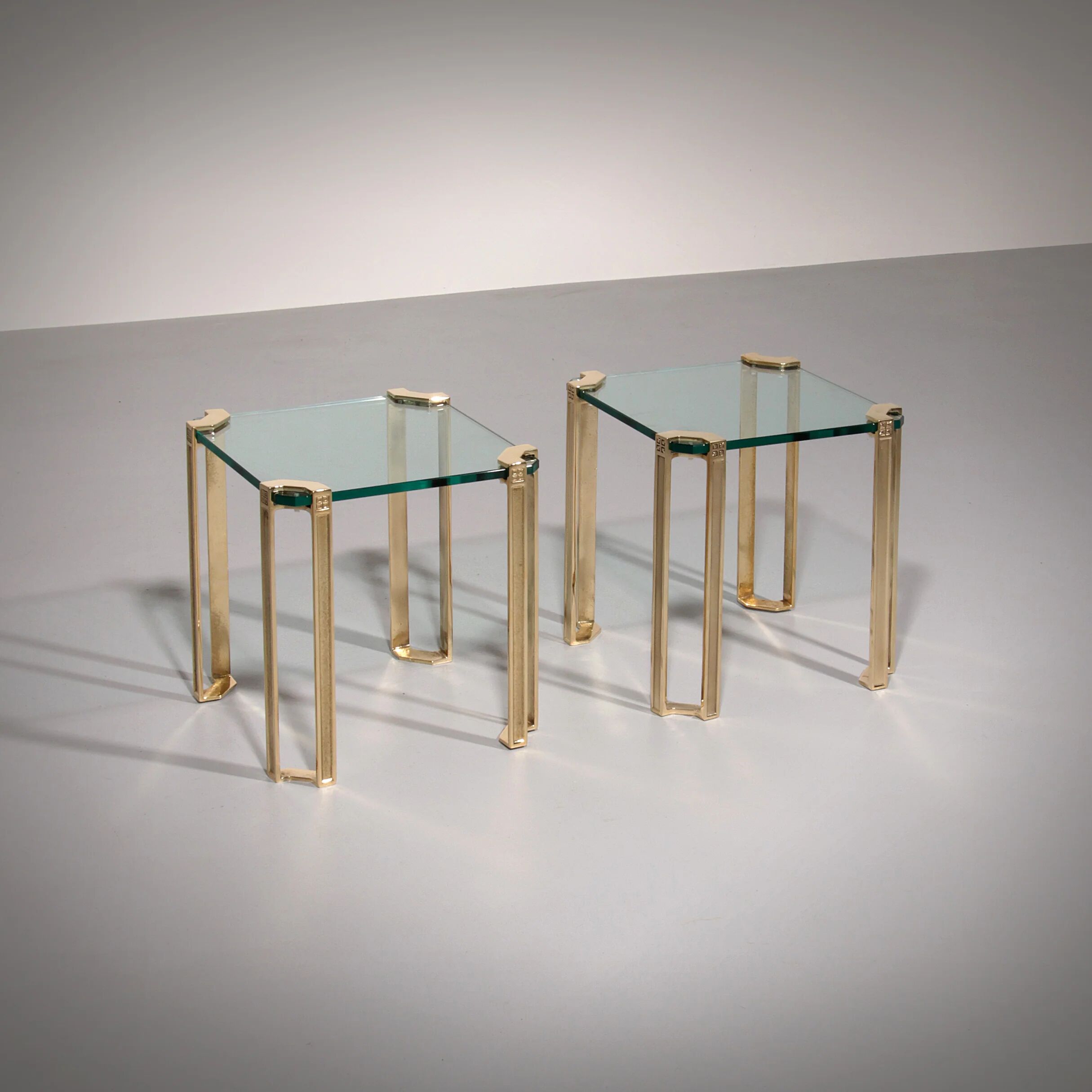 Peter Ghyczy high-gloss brass T24 side tables, 1970s (40x40x45)