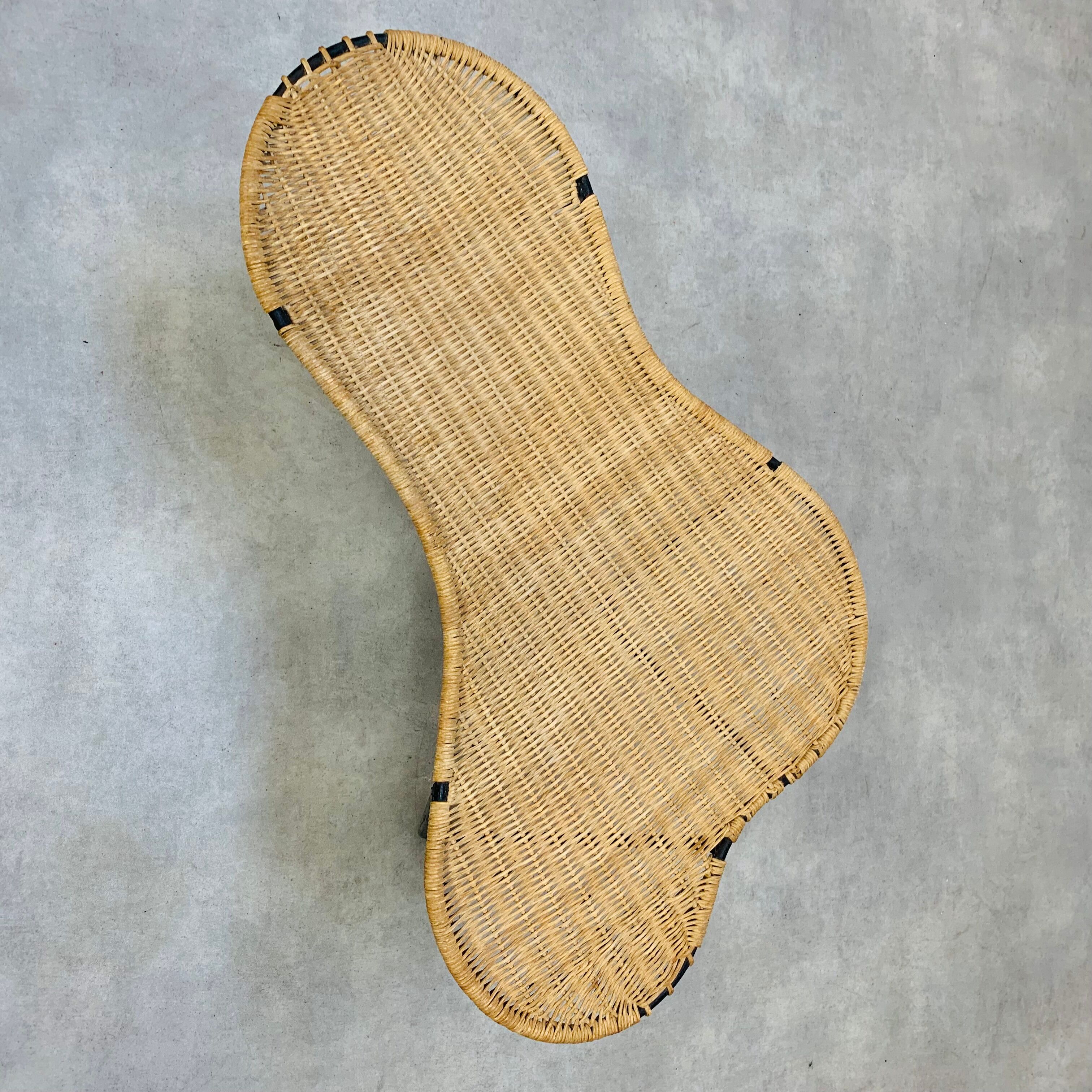 Side table Raoul Guys free form