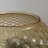 Globe suspension with large bubbles