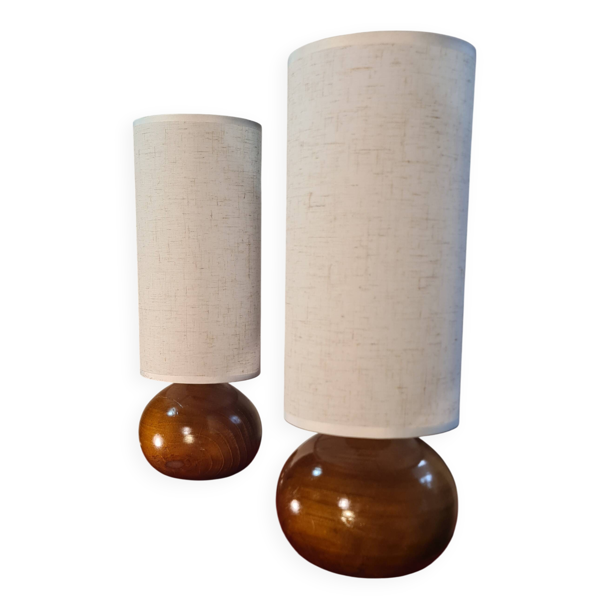 pair of solid wood ball lamps, Scandinavian style bedside lamp, 35 x 13