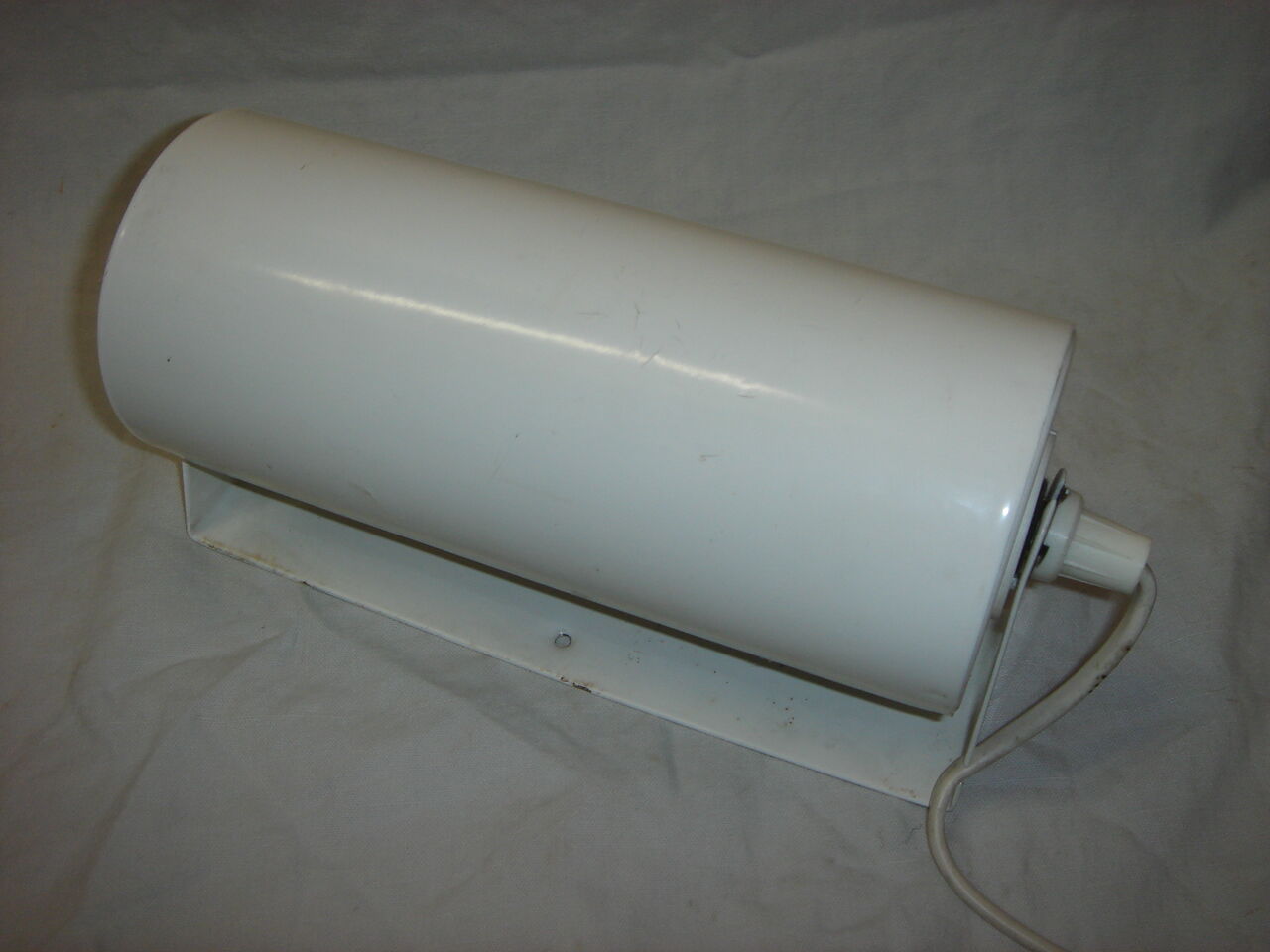 Ikea 1980 wall light white metal