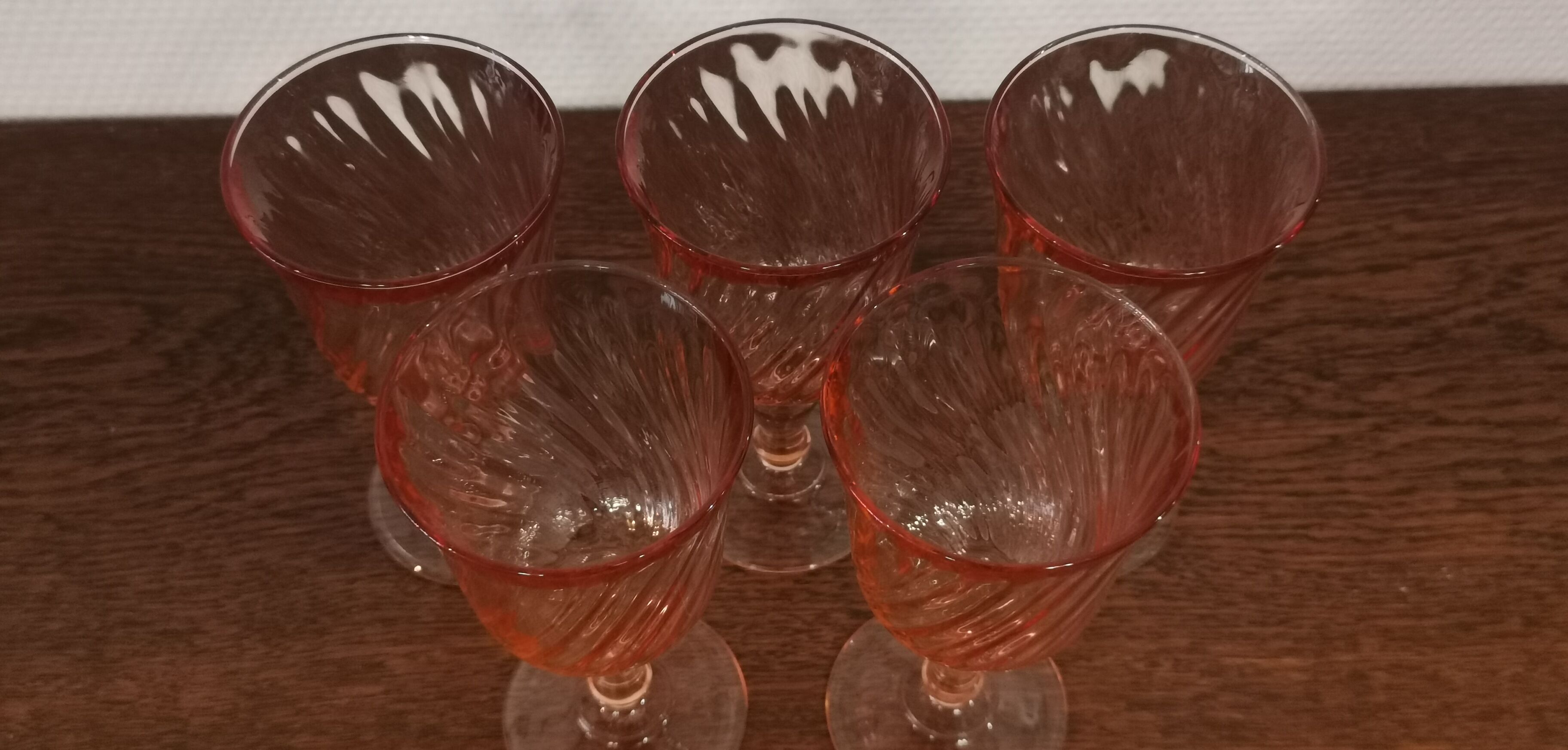 Set of 5 pink twisted water glasses "Rosaline" Luminarc France