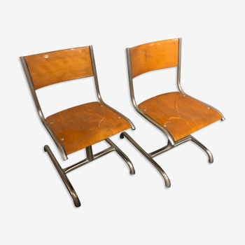 Paire de chaises d' enfant 1940 écolier réglables en métal chromé et bois thermoformé