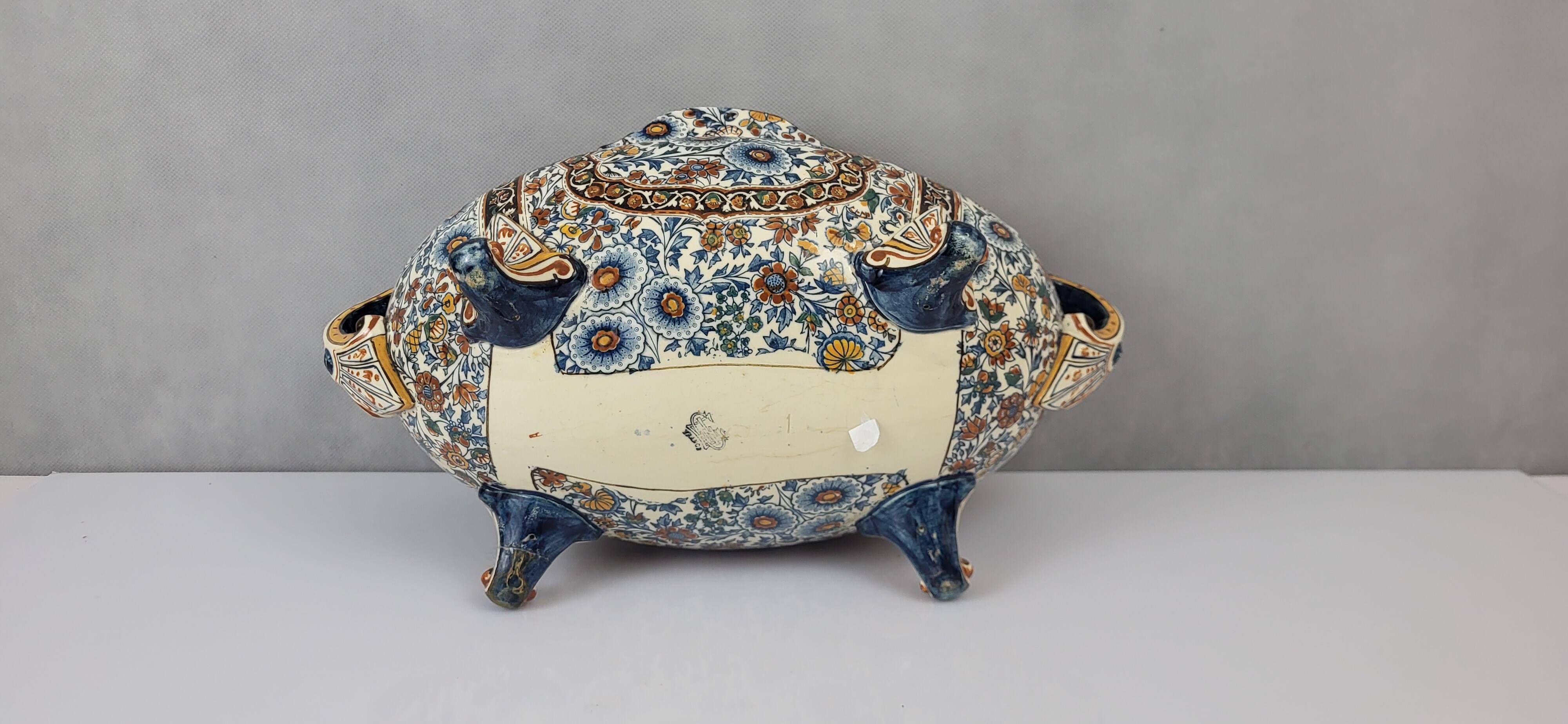 19th century Gien earthenware planter with Persian decor