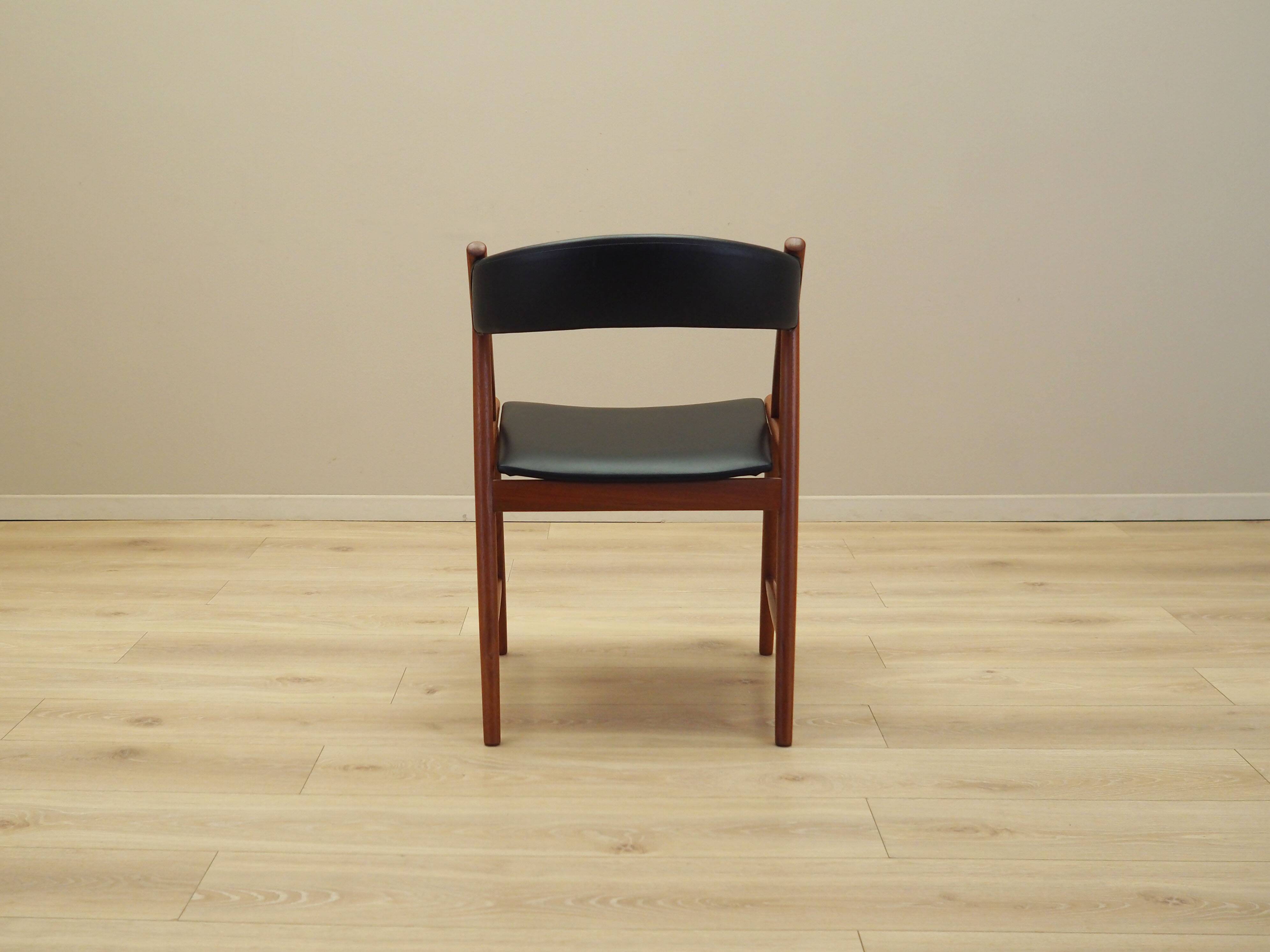 Chaise en teck, design danois, années 1970, production : Danemark