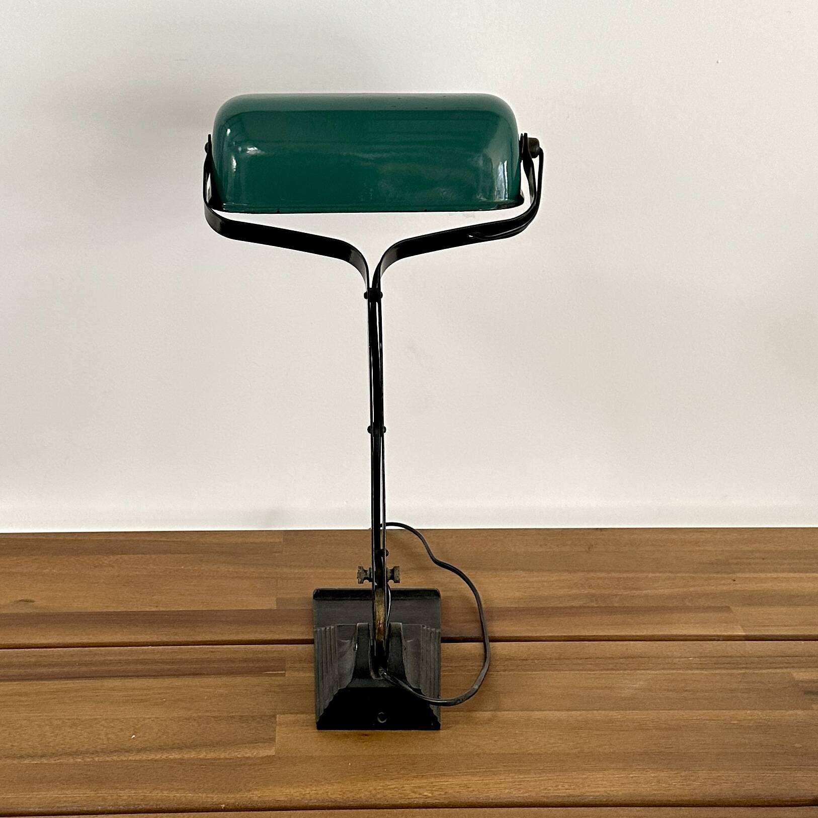 Lampe de bureau horax à piètement escalier - circa 1930