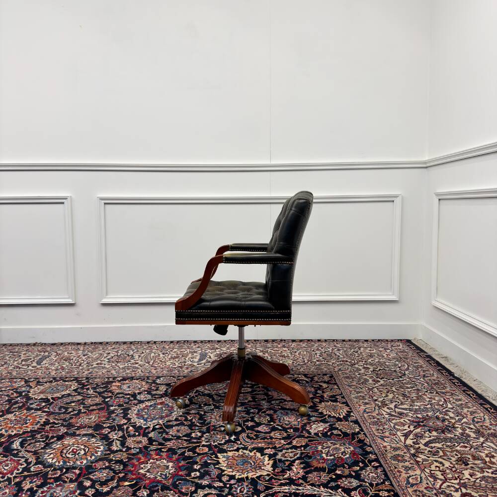 English Wade Chesterfield Office Chair