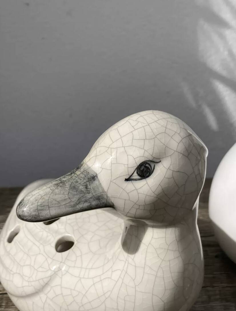 Canard en céramique blanc