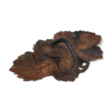 Ruef maple leaf wooden basket